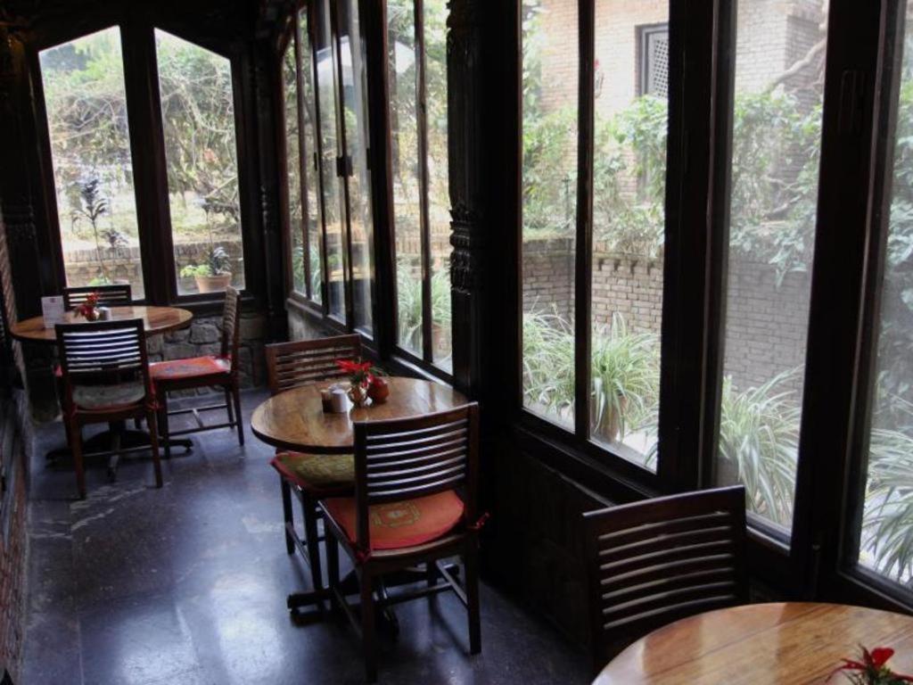 Hotel Vajra Kathmandu Esterno foto