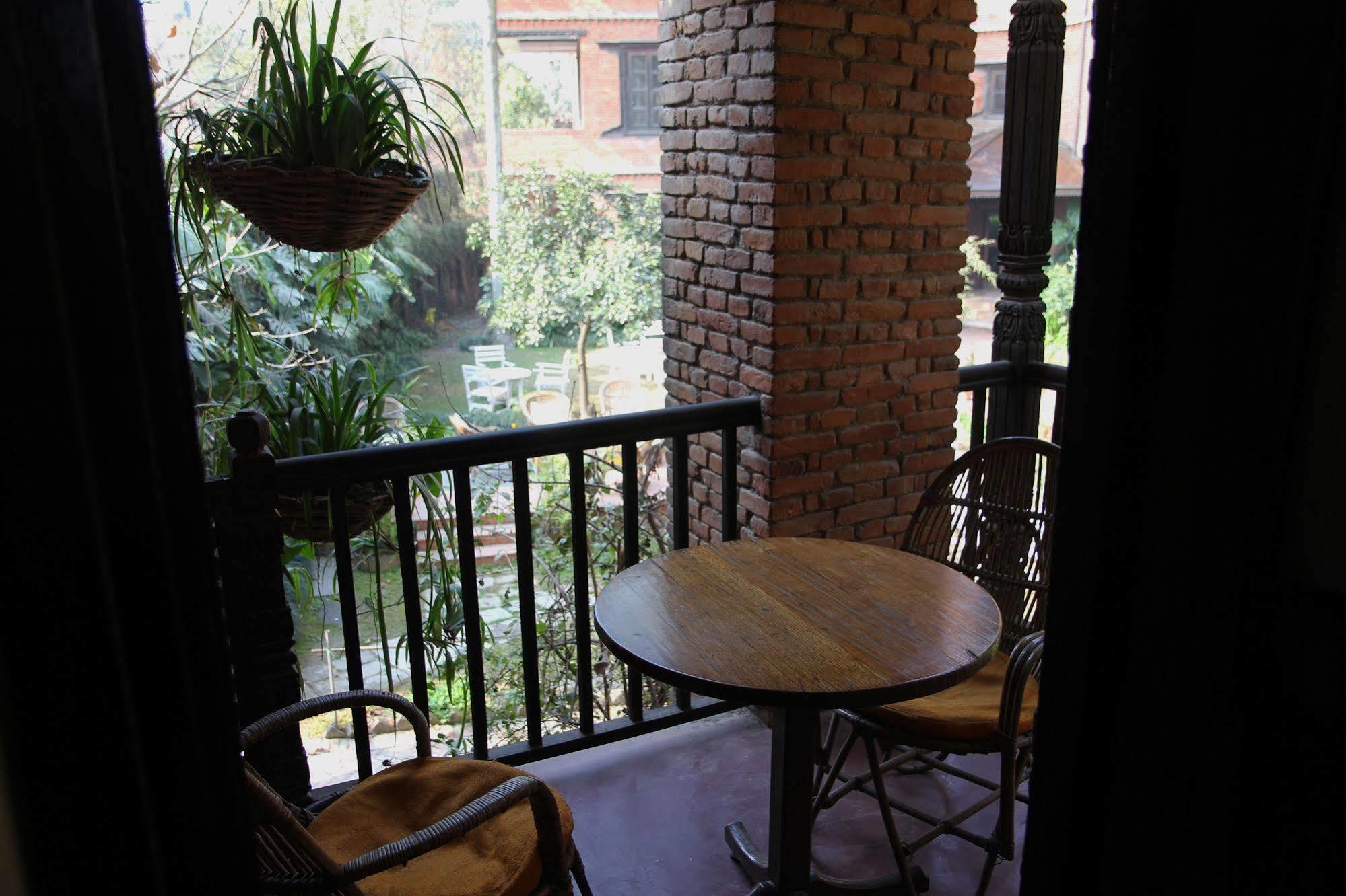 Hotel Vajra Kathmandu Esterno foto